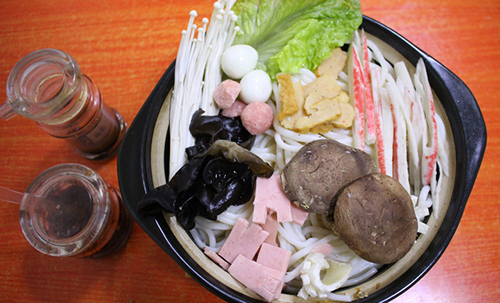 馋嘴佬过桥米线加盟