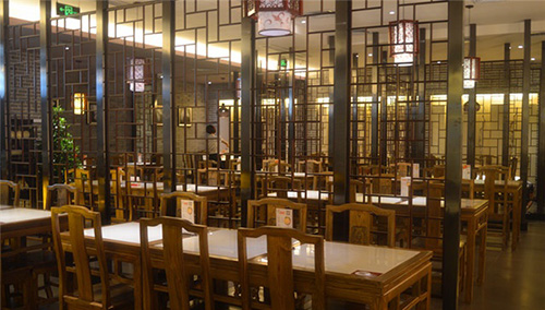 蜀三川麻辣香锅加盟