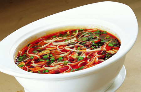 鸣川骨汤麻辣面加盟