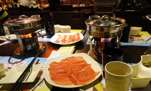 快乐驿站火车涮涮锅加盟