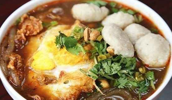 九哥酸辣粉加盟