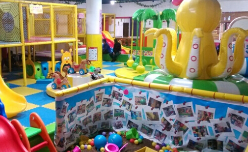 乐乐派儿童乐园加盟