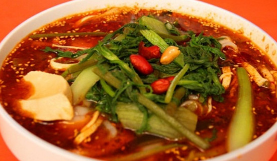 阿吉婆麻辣烫加盟