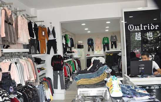 越也童装加盟店