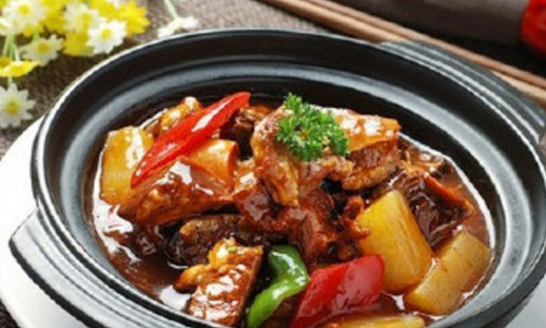 蒸佰惠黄焖鸡米饭加盟