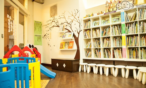 花婆婆绘本馆加盟店