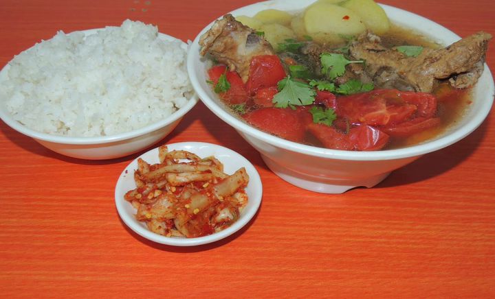 万众品排骨米饭加盟