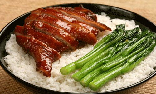 巧阿婆中式快餐加盟