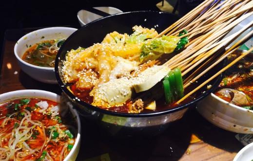 笑大叔串串香加盟