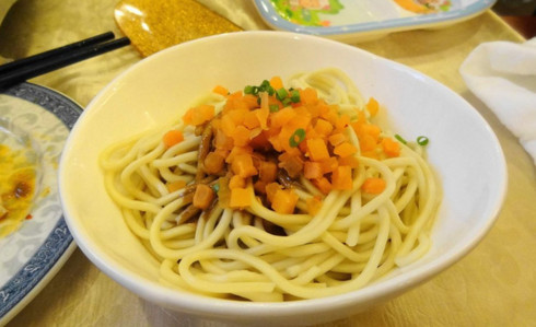 红美热干面加盟店