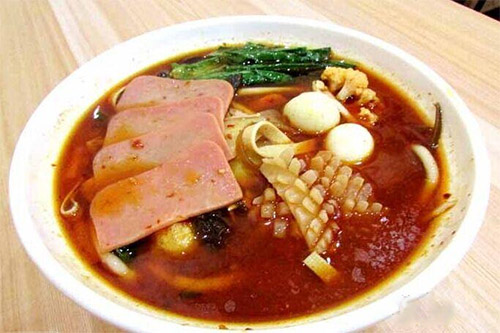 川婆婆麻辣烫加盟