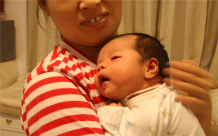 爱月宝月嫂加盟