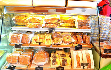 罗宝蛋糕店加盟