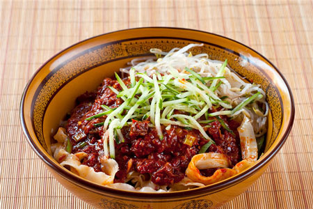 世杰刀削面加盟