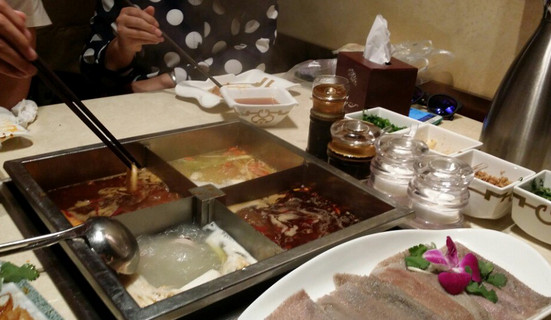 宽窄巷子火锅加盟