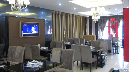 巴酷焖锅加盟店