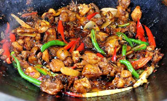 土灶印象柴火鸡加盟