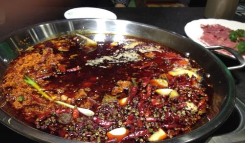 杨光会鲜货火锅加盟店