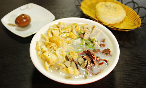 优子老鸭血粉丝加盟