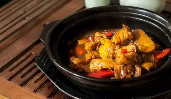 王嘉卫黄焖鸡米饭加盟