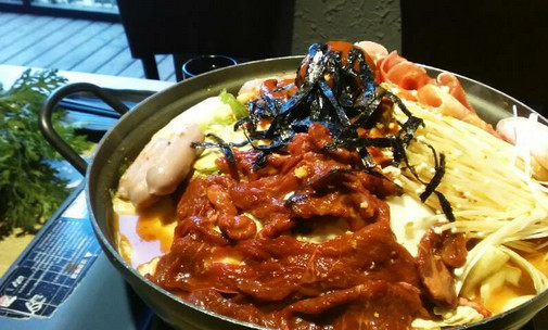 韩宝芝士年糕火锅加盟