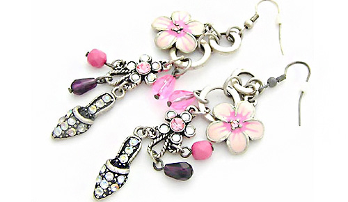 啊呀呀饰品加盟