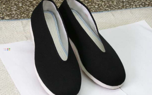 步鑫源老北京布鞋加盟