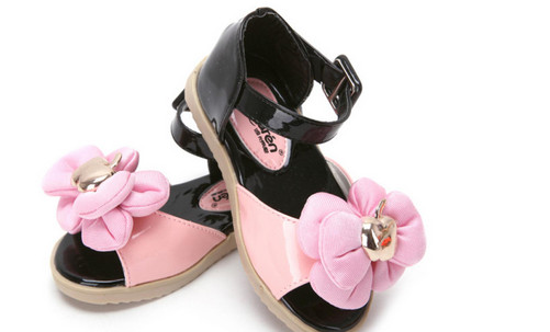 顽皮弹童鞋加盟