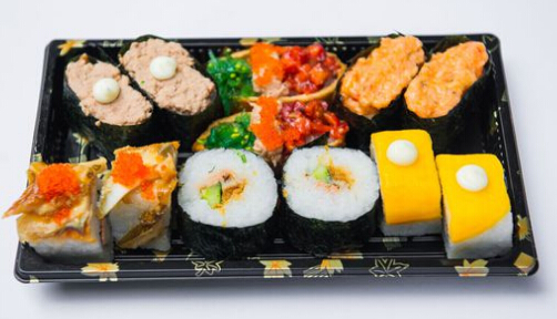 花季雨寿司加盟