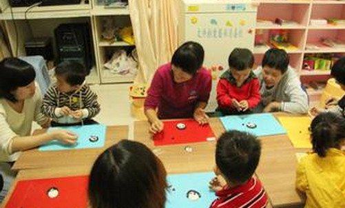 彩虹鱼绘本馆加盟