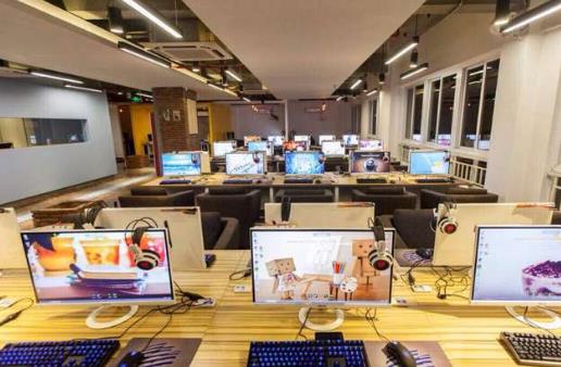 星空网咖加盟店