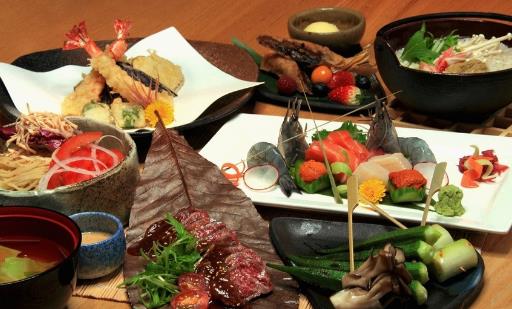 Hatsune隐泉日式料理加盟