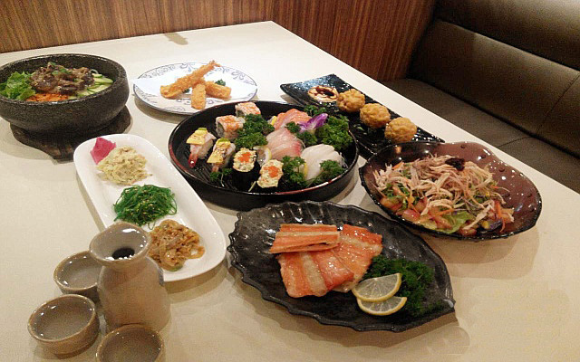 小鱼回转寿司加盟