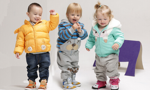 爱朵儿童装加盟