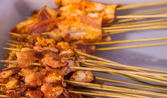 盖满川麻辣涮串加盟