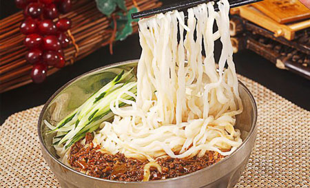 金麦香手擀面加盟