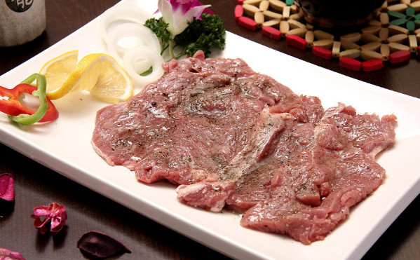 炭吉牛排加盟店