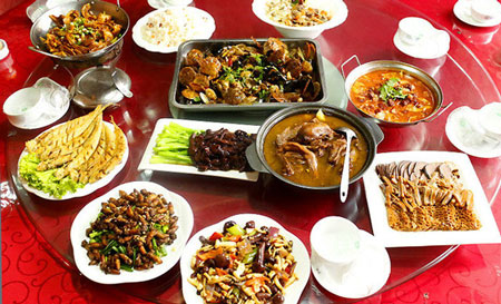 鸣川骨汤麻辣面加盟