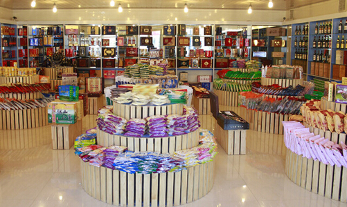 品香园特产超市加盟