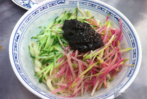 一碗居老北京炸酱面加盟店