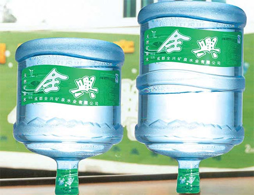 全兴矿泉水加盟店