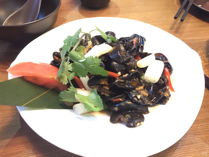 嗯啦东南亚餐厅加盟