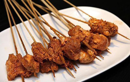 牛华绿缘麻辣烫加盟