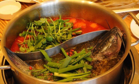 新月鱼庄加盟店