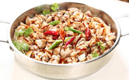 谭记新三汁焖锅加盟