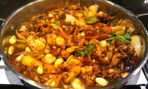 谭记三汁焖锅加盟