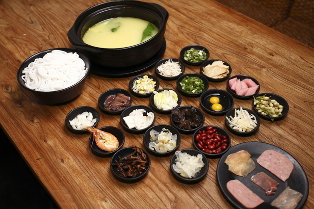 茶花妹子过桥米线加盟