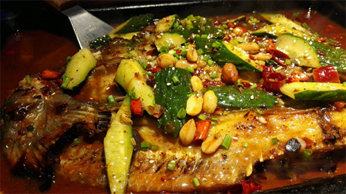 上品炉鱼加盟店