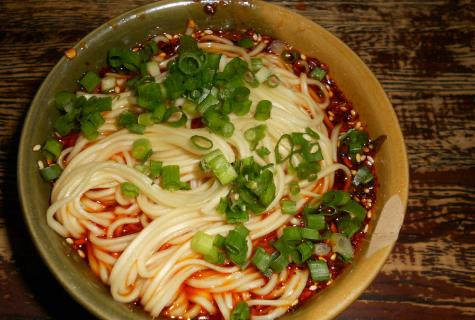 范眼镜重庆小面加盟