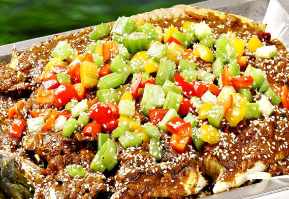 尚渔味时尚烤鱼加盟店